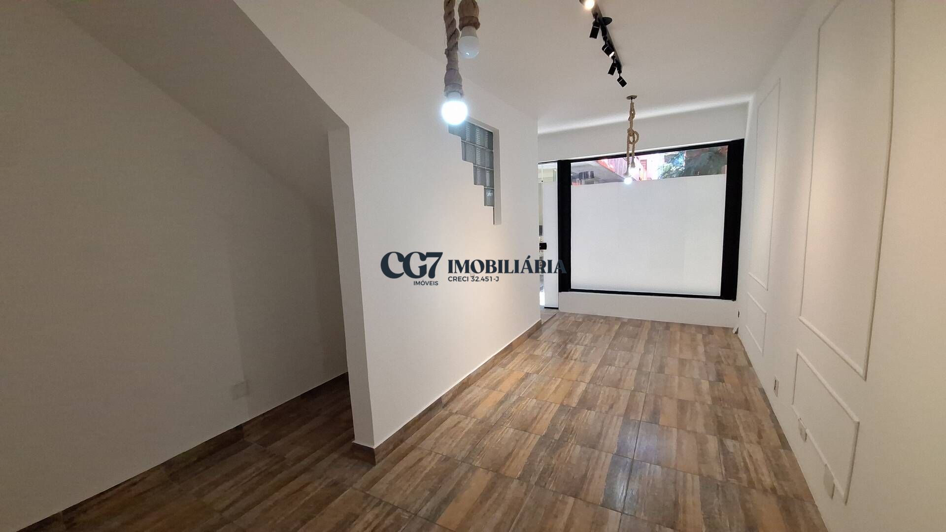 Conjunto Comercial-Sala para alugar com 1 quarto, 90m² - Foto 1