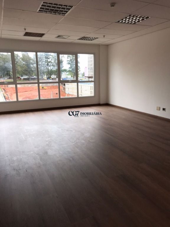 Conjunto Comercial-Sala para alugar com 1 quarto, 47m² - Foto 2