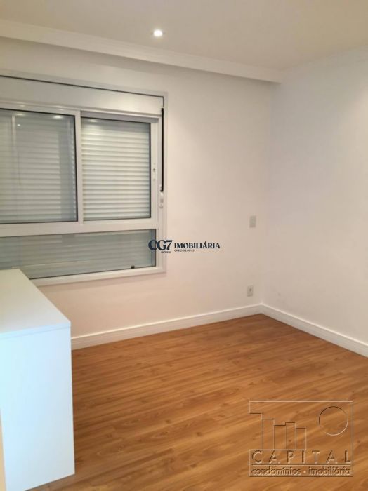 Apartamento para alugar com 3 quartos, 196m² - Foto 7