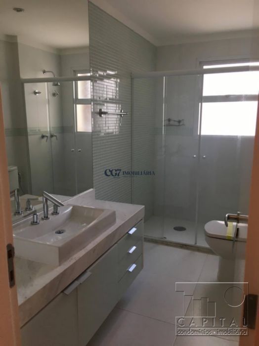 Apartamento para alugar com 3 quartos, 196m² - Foto 15