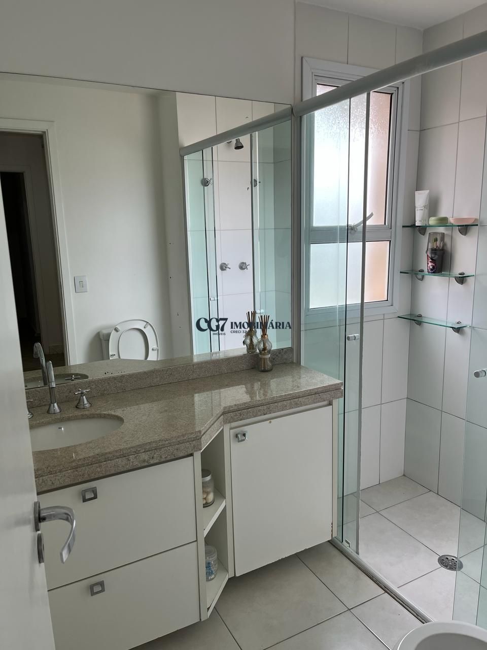 Apartamento para alugar com 3 quartos, 107m² - Foto 11