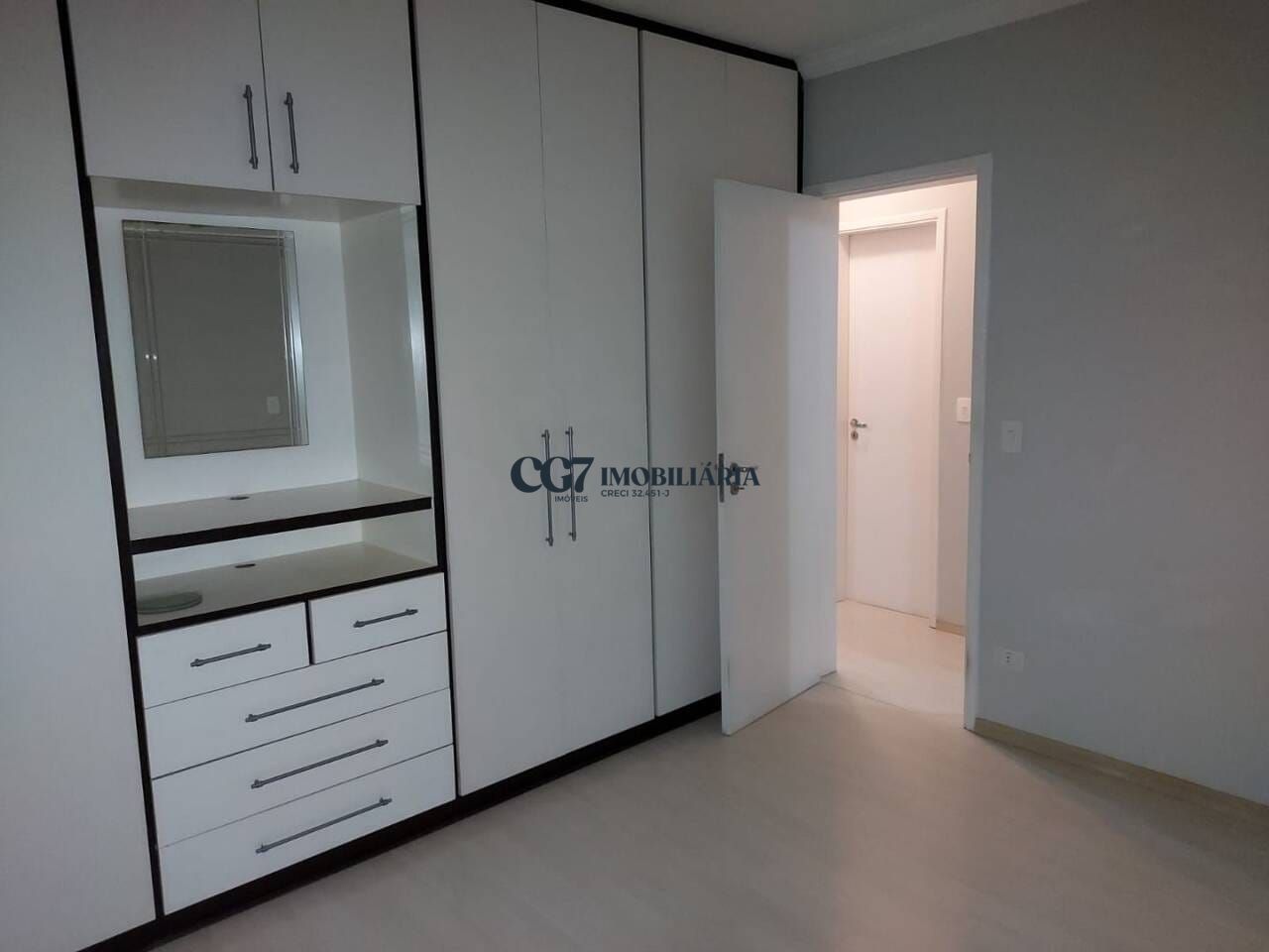 Apartamento à venda com 3 quartos, 117m² - Foto 12