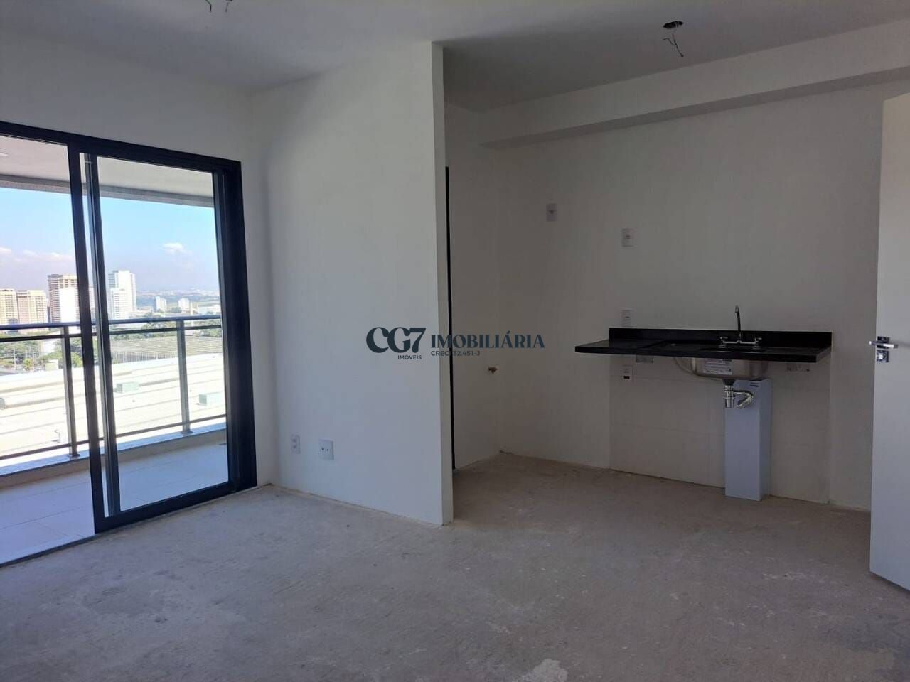 Apartamento à venda com 3 quartos, 87m² - Foto 2