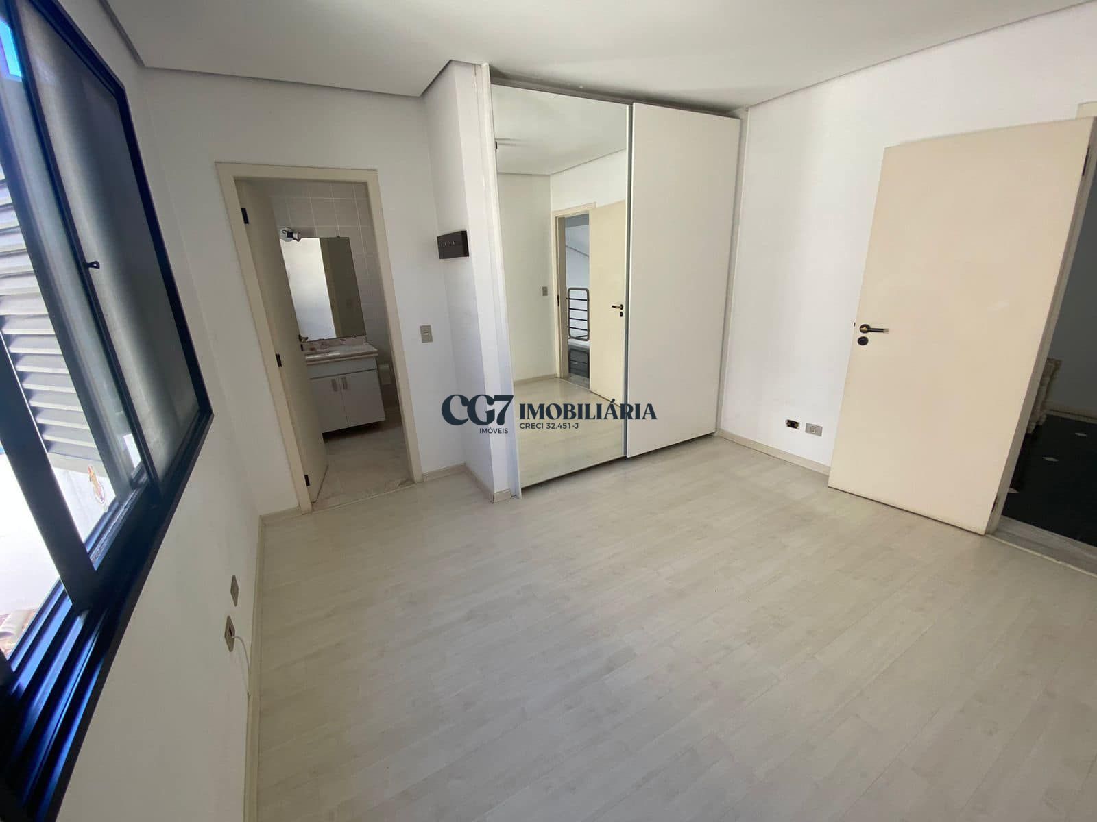 Sobrado à venda com 5 quartos, 400m² - Foto 10