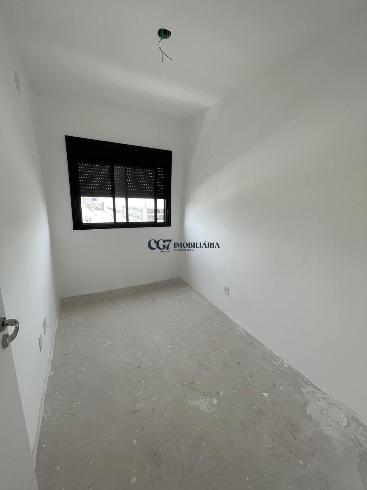 Apartamento à venda com 3 quartos, 87m² - Foto 3