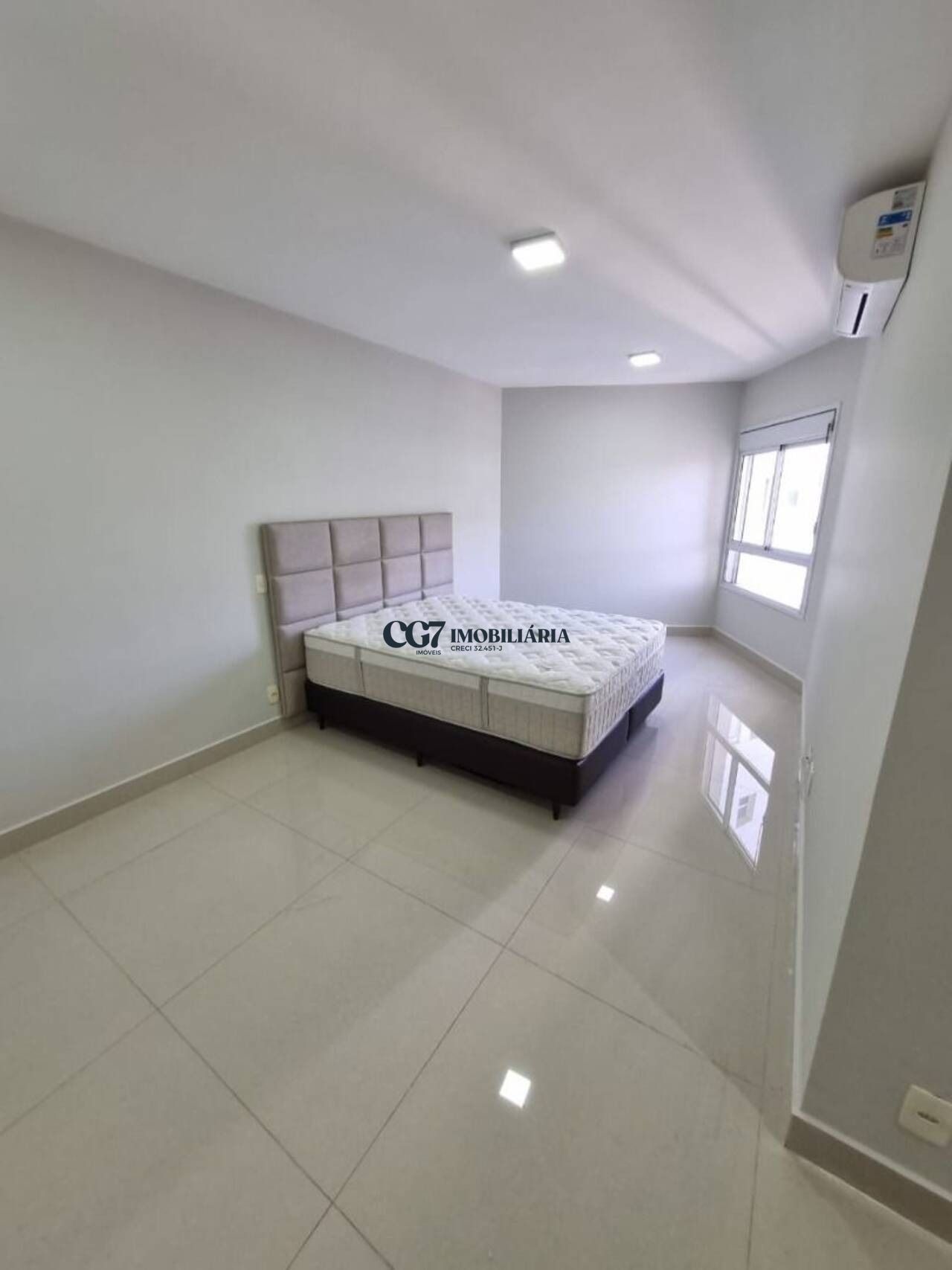 Apartamento à venda com 3 quartos, 169m² - Foto 8