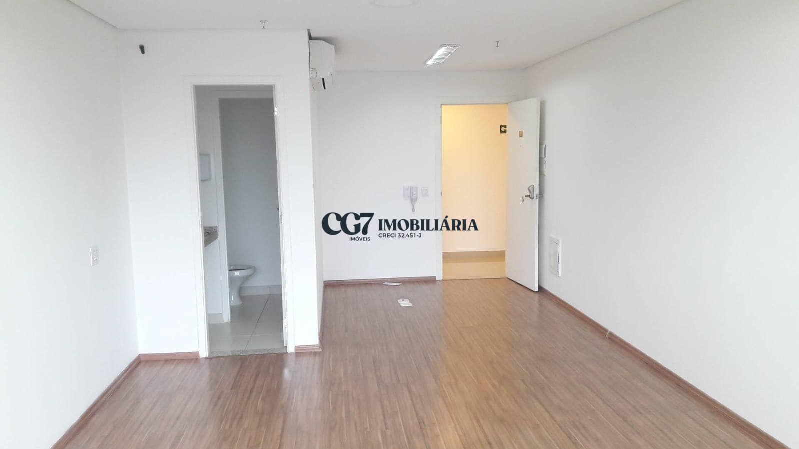 Conjunto Comercial-Sala à venda com 1 quarto, 33m² - Foto 3