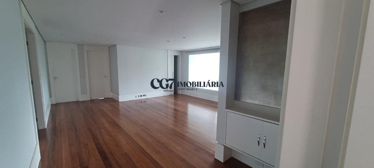 Sobrado à venda com 5 quartos, 1582m² - Foto 25