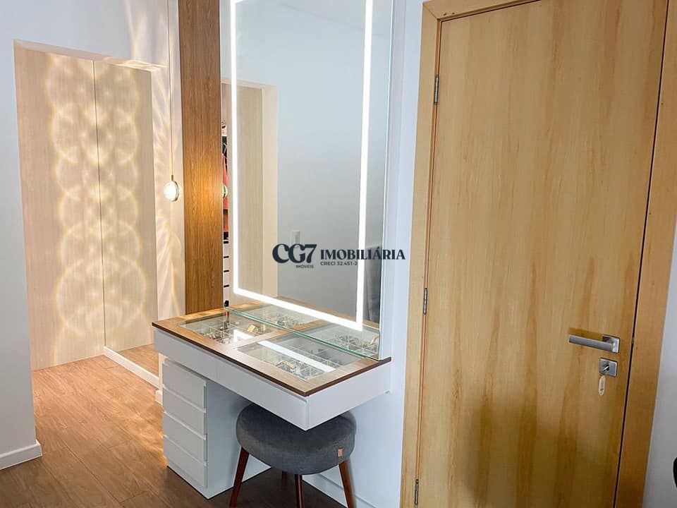 Sobrado à venda com 4 quartos, 285m² - Foto 13