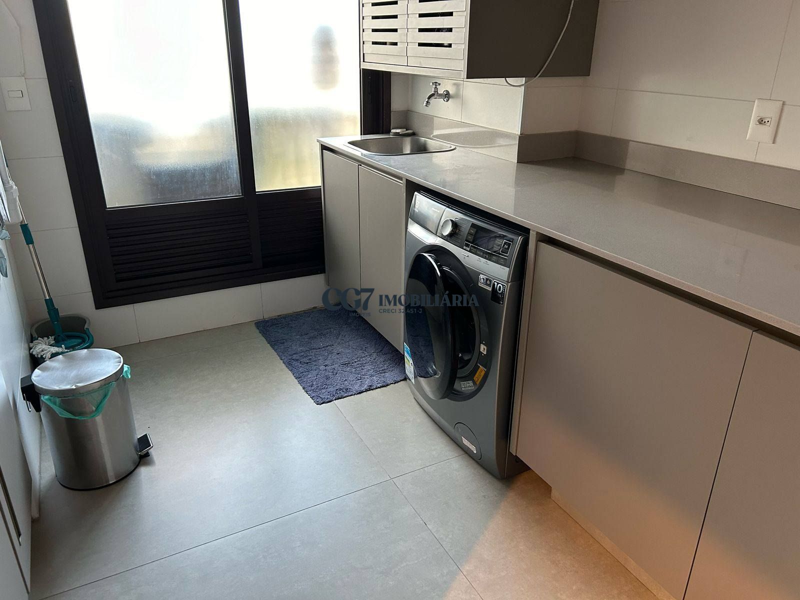 Apartamento à venda com 4 quartos, 228m² - Foto 12