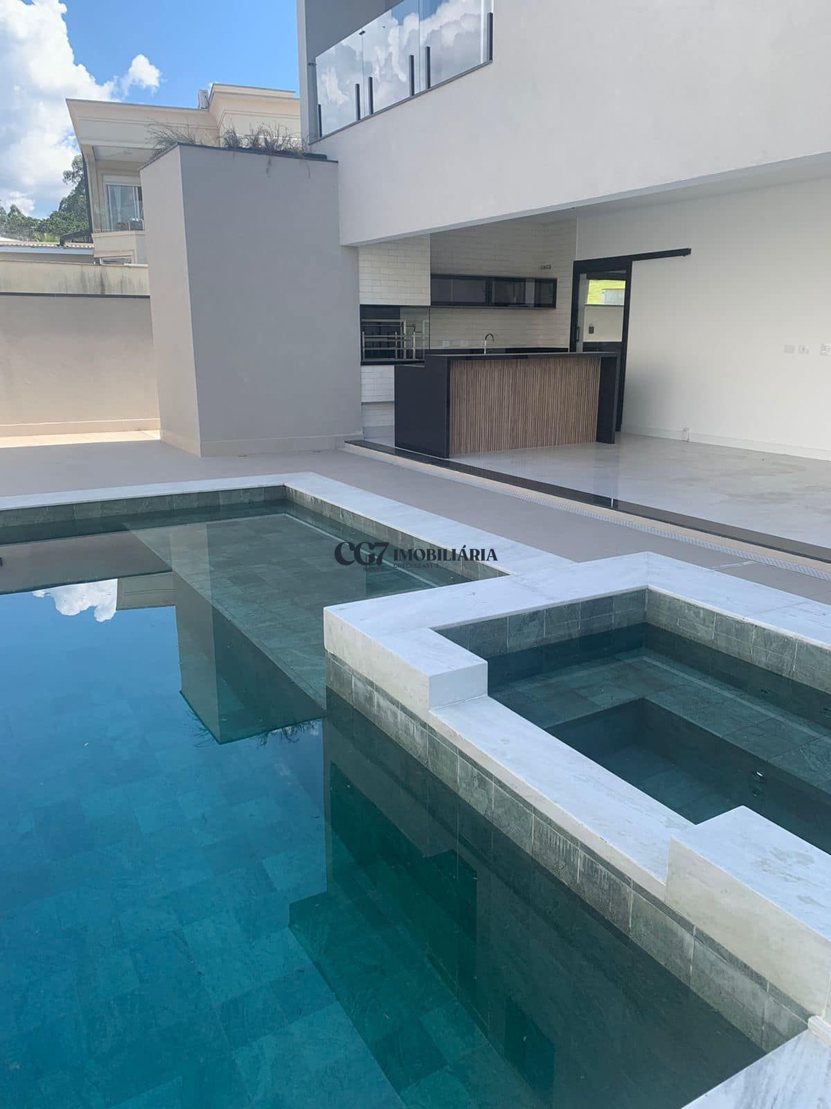 Sobrado à venda com 5 quartos, 405m² - Foto 11