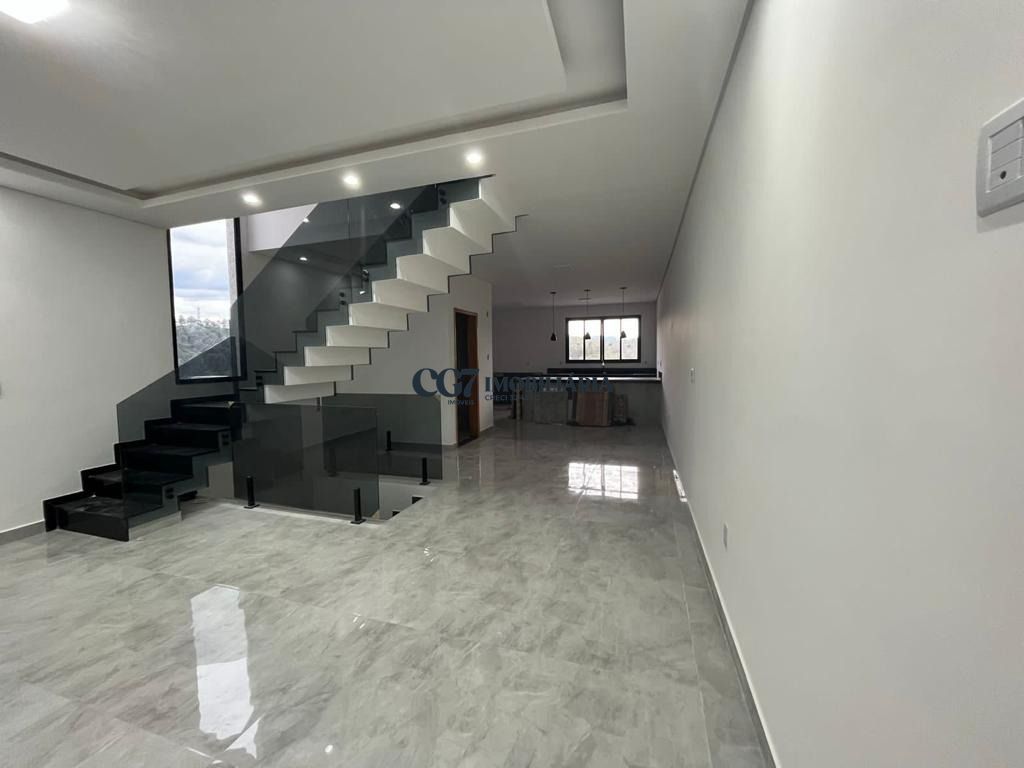 Sobrado à venda com 3 quartos, 210m² - Foto 4