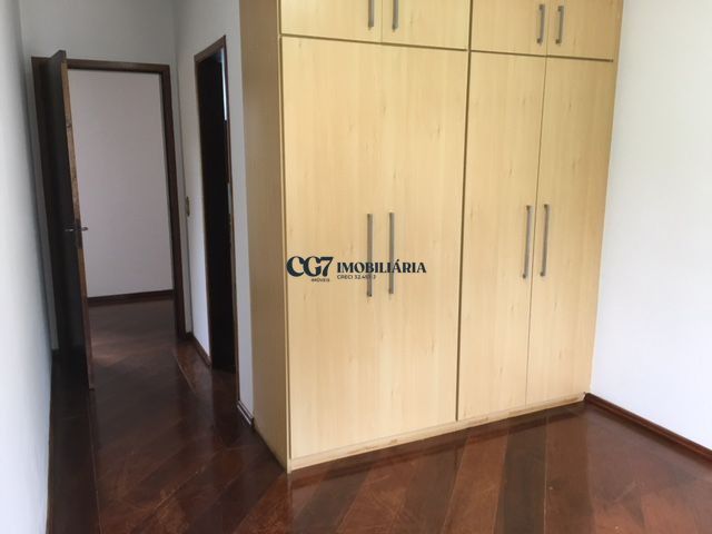 Sobrado à venda com 3 quartos, 298m² - Foto 12