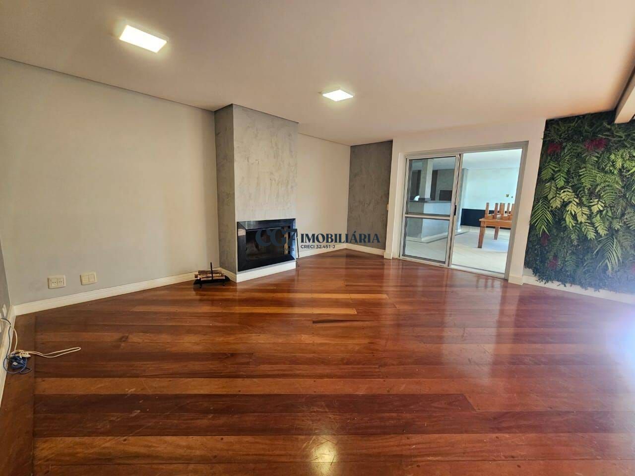 Sobrado à venda com 4 quartos, 390m² - Foto 6