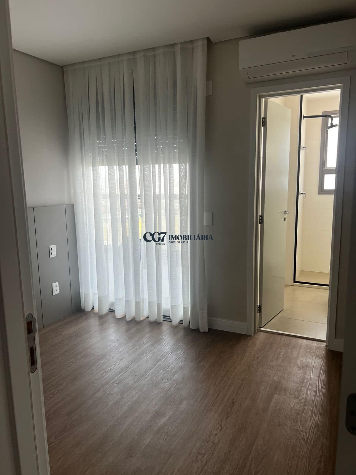 Apartamento para alugar com 2 quartos, 95m² - Foto 4