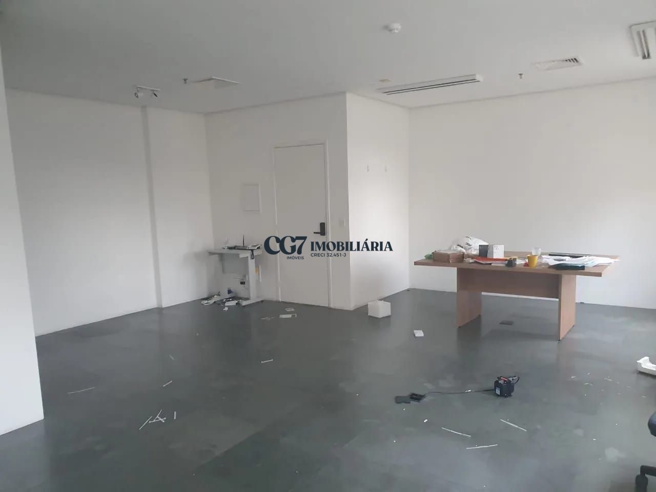 Conjunto Comercial-Sala à venda com 1 quarto, 57m² - Foto 4