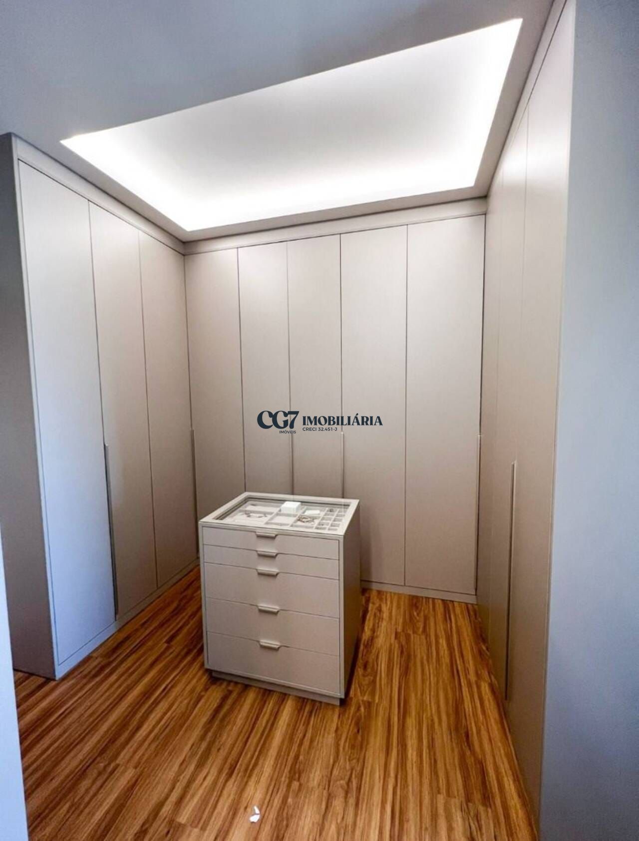 Apartamento à venda com 4 quartos, 338m² - Foto 8