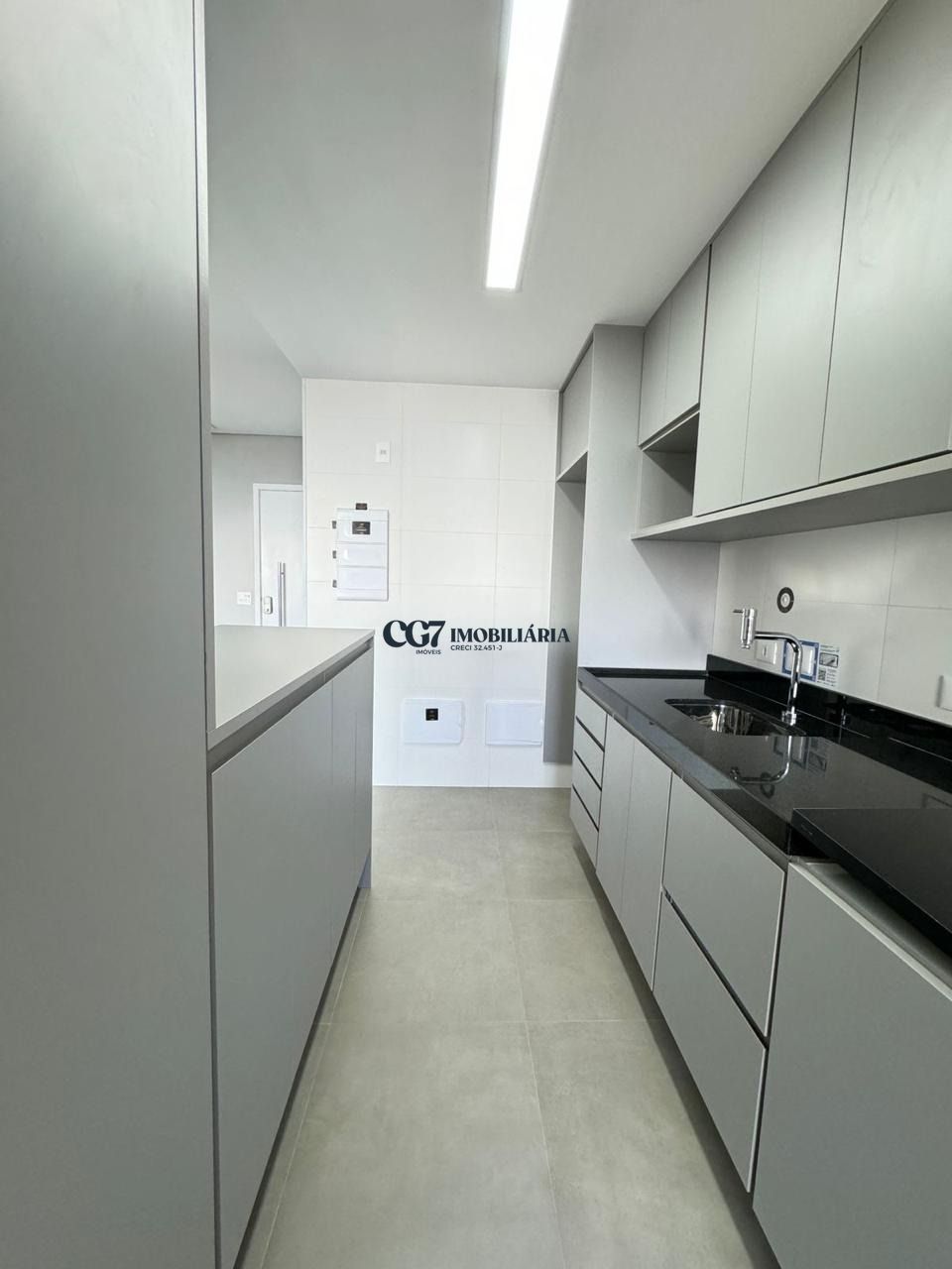 Apartamento à venda com 2 quartos, 95m² - Foto 5