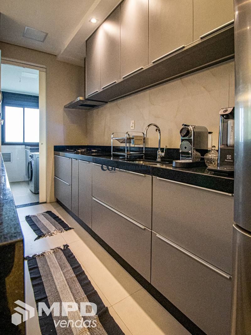 Apartamento à venda com 2 quartos, 112m² - Foto 7