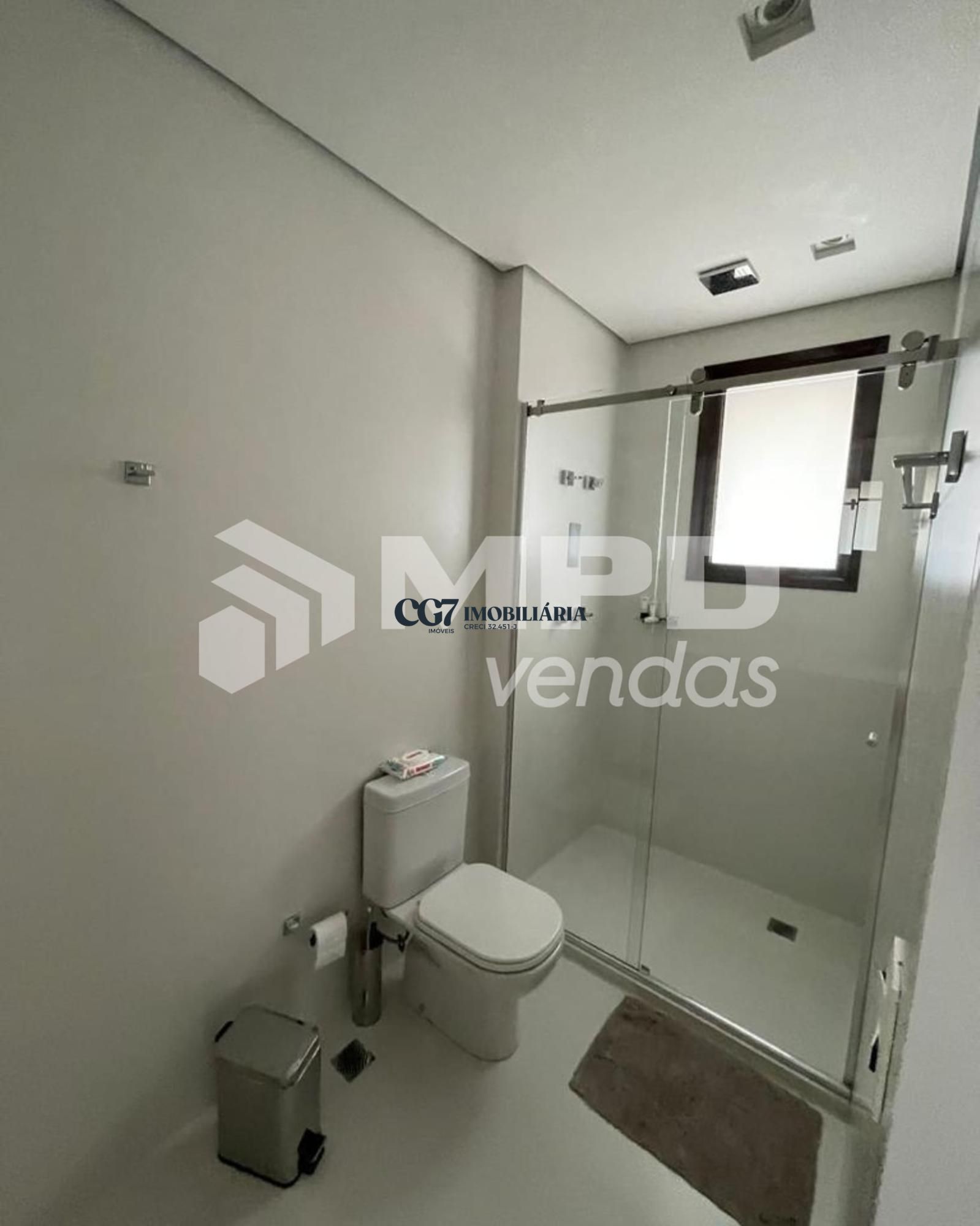 Apartamento à venda com 3 quartos, 228m² - Foto 10