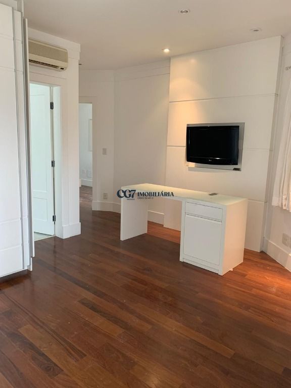 Casa de Condomínio à venda com 4 quartos, 580m² - Foto 14