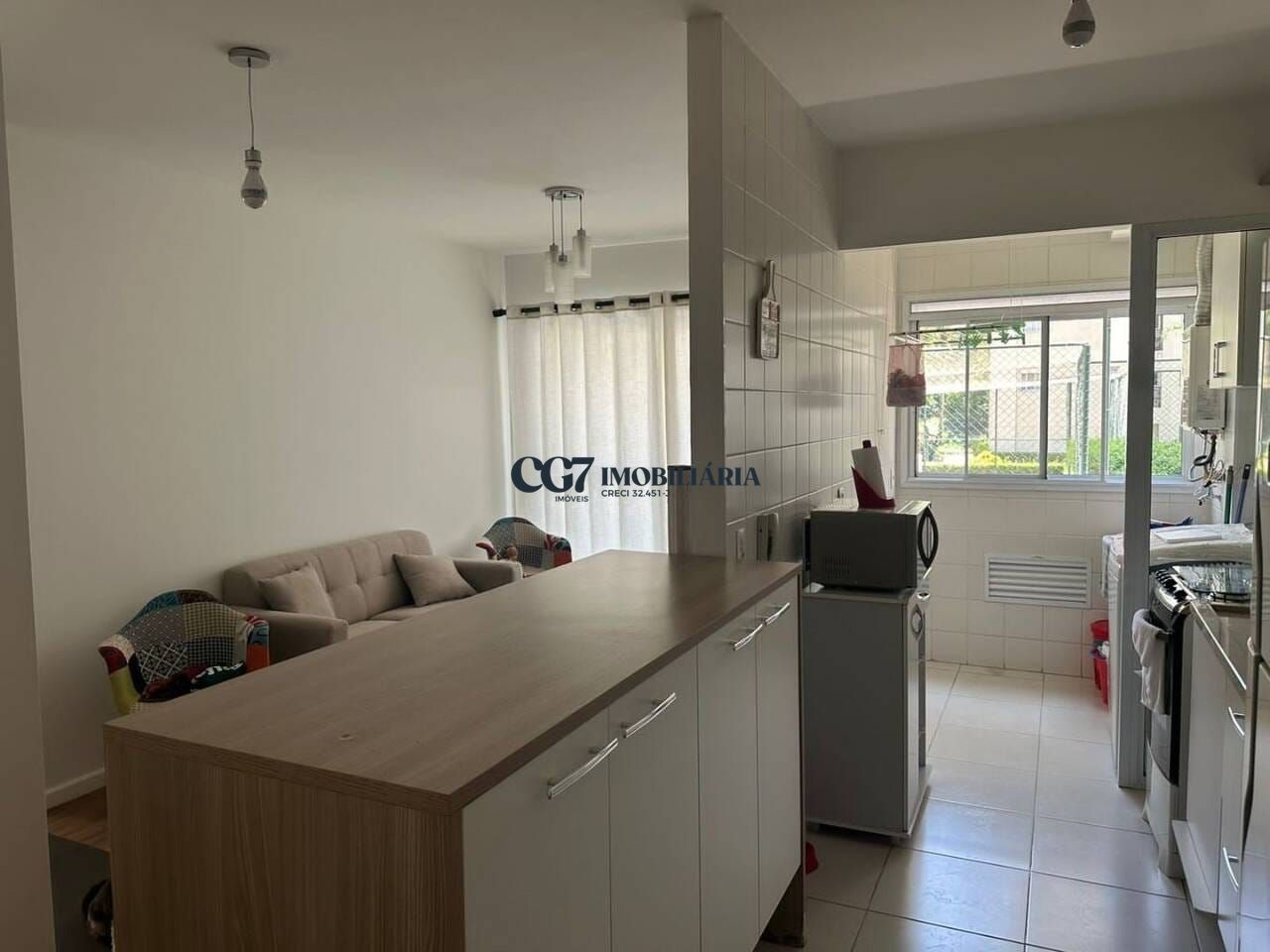 Apartamento à venda com 2 quartos, 65m² - Foto 2