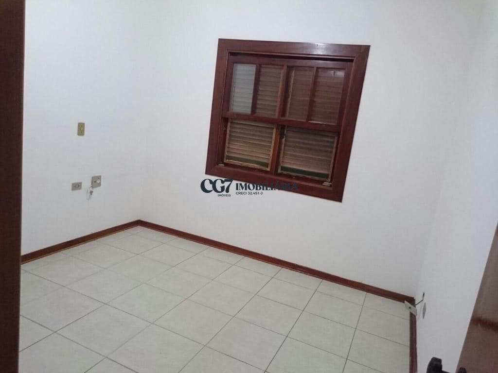 Sobrado à venda e aluguel com 4 quartos, 380m² - Foto 8