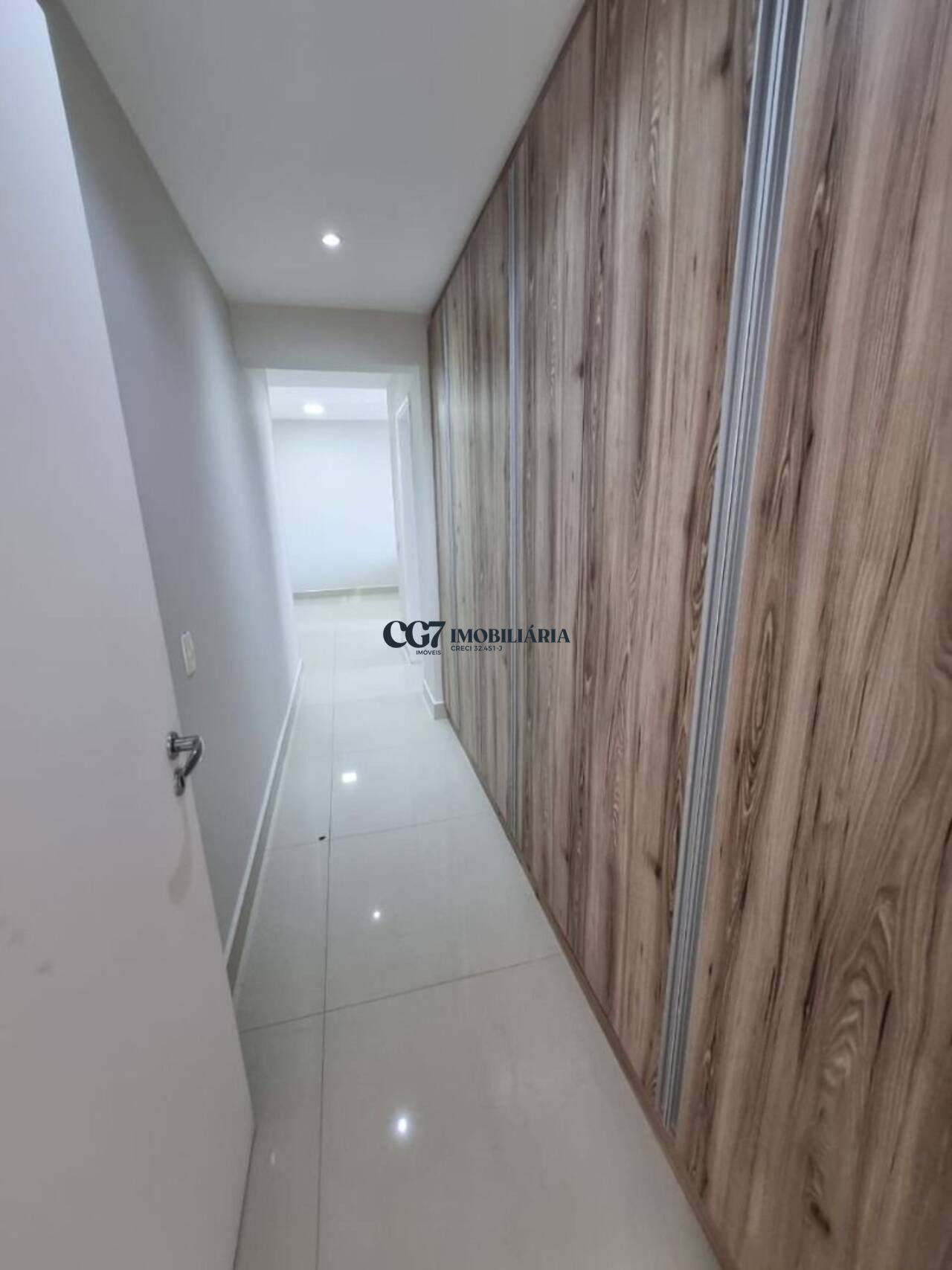 Apartamento à venda com 3 quartos, 169m² - Foto 7