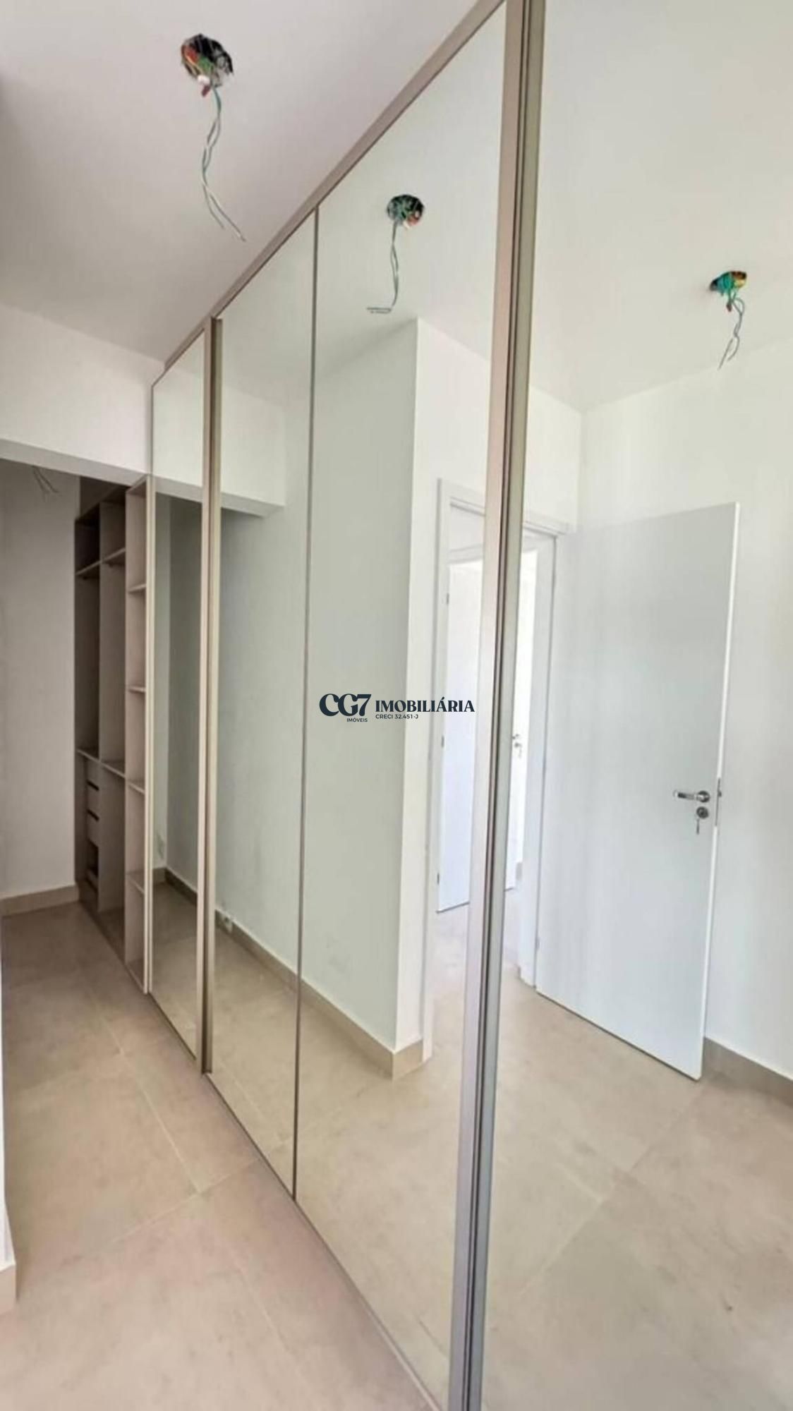 Apartamento à venda com 3 quartos, 87m² - Foto 3