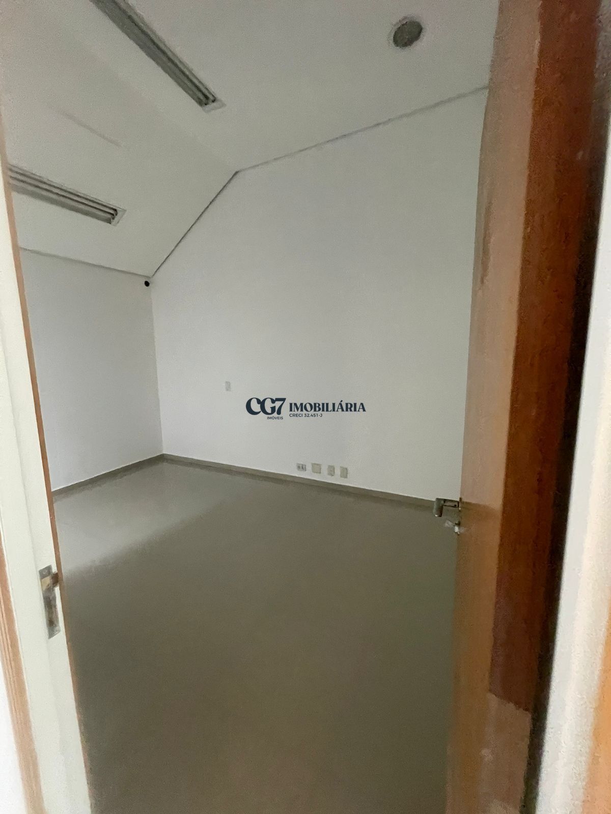 Prédio Inteiro para alugar, 120m² - Foto 11