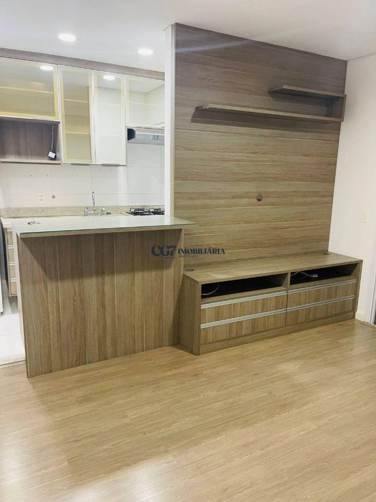 Apartamento à venda com 2 quartos, 68m² - Foto 4