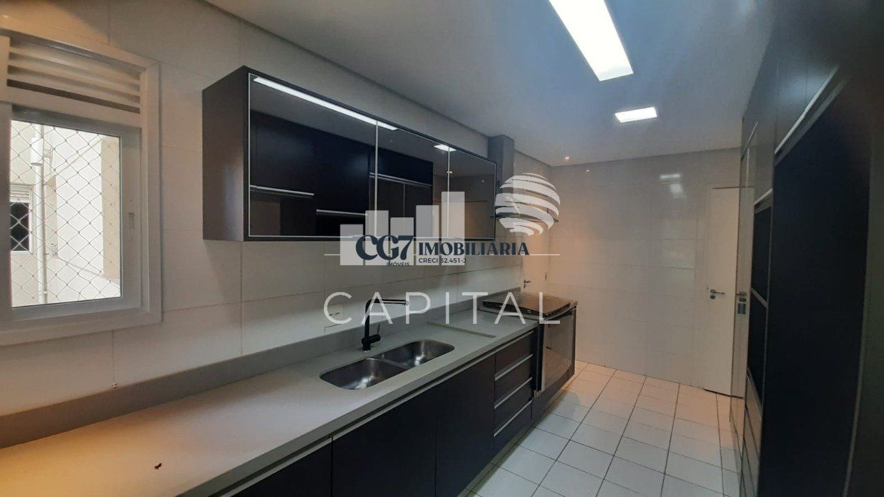 Apartamento à venda com 3 quartos, 202m² - Foto 6