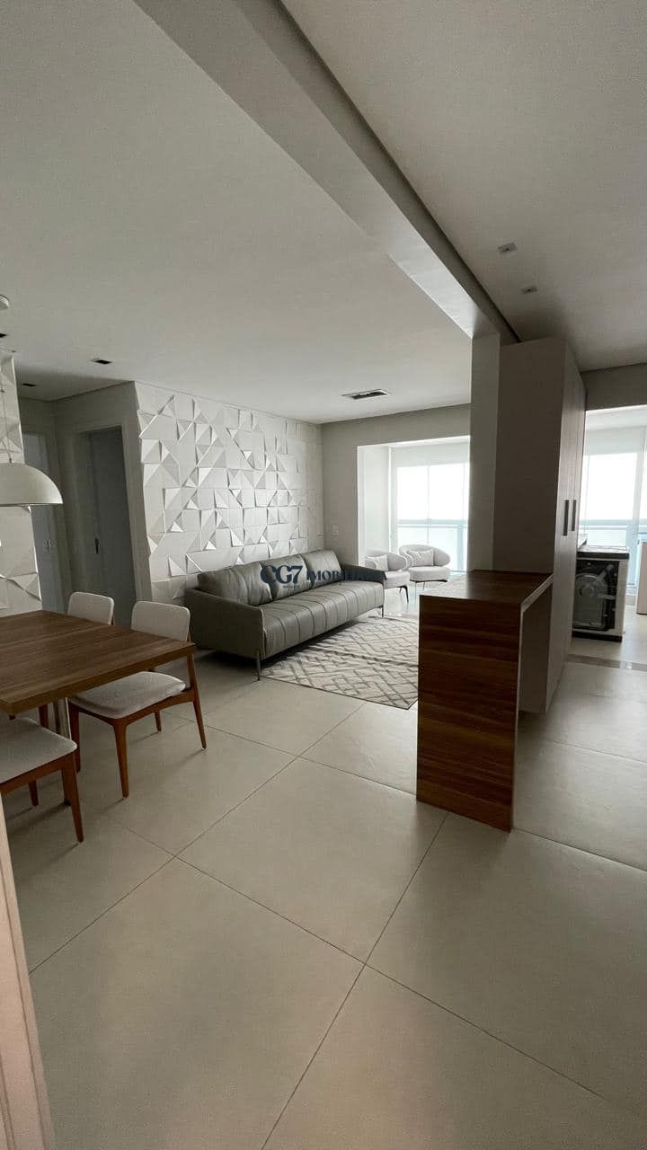 Apartamento para alugar com 2 quartos, 66m² - Foto 2