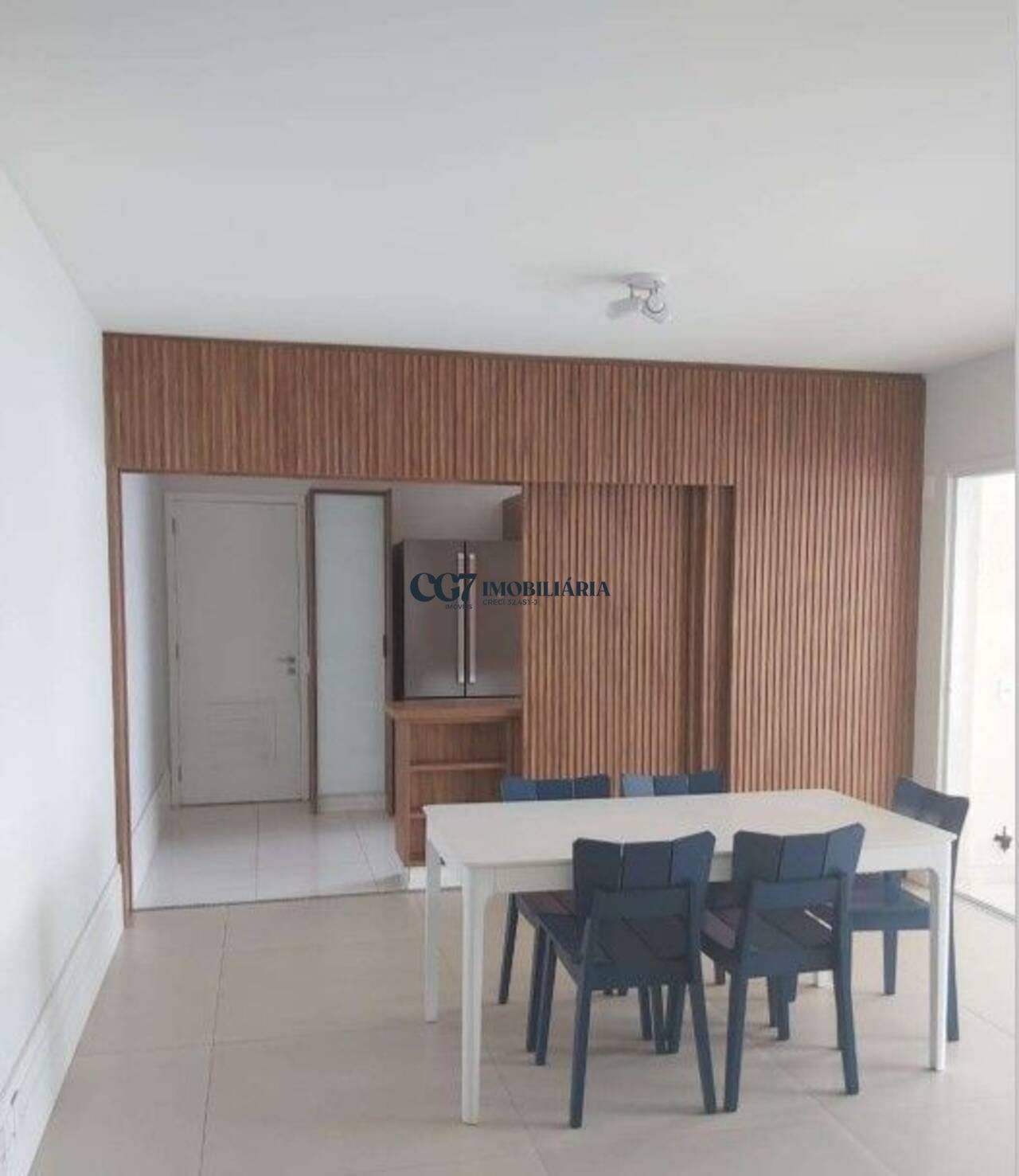 Apartamento à venda com 3 quartos, 176m² - Foto 3