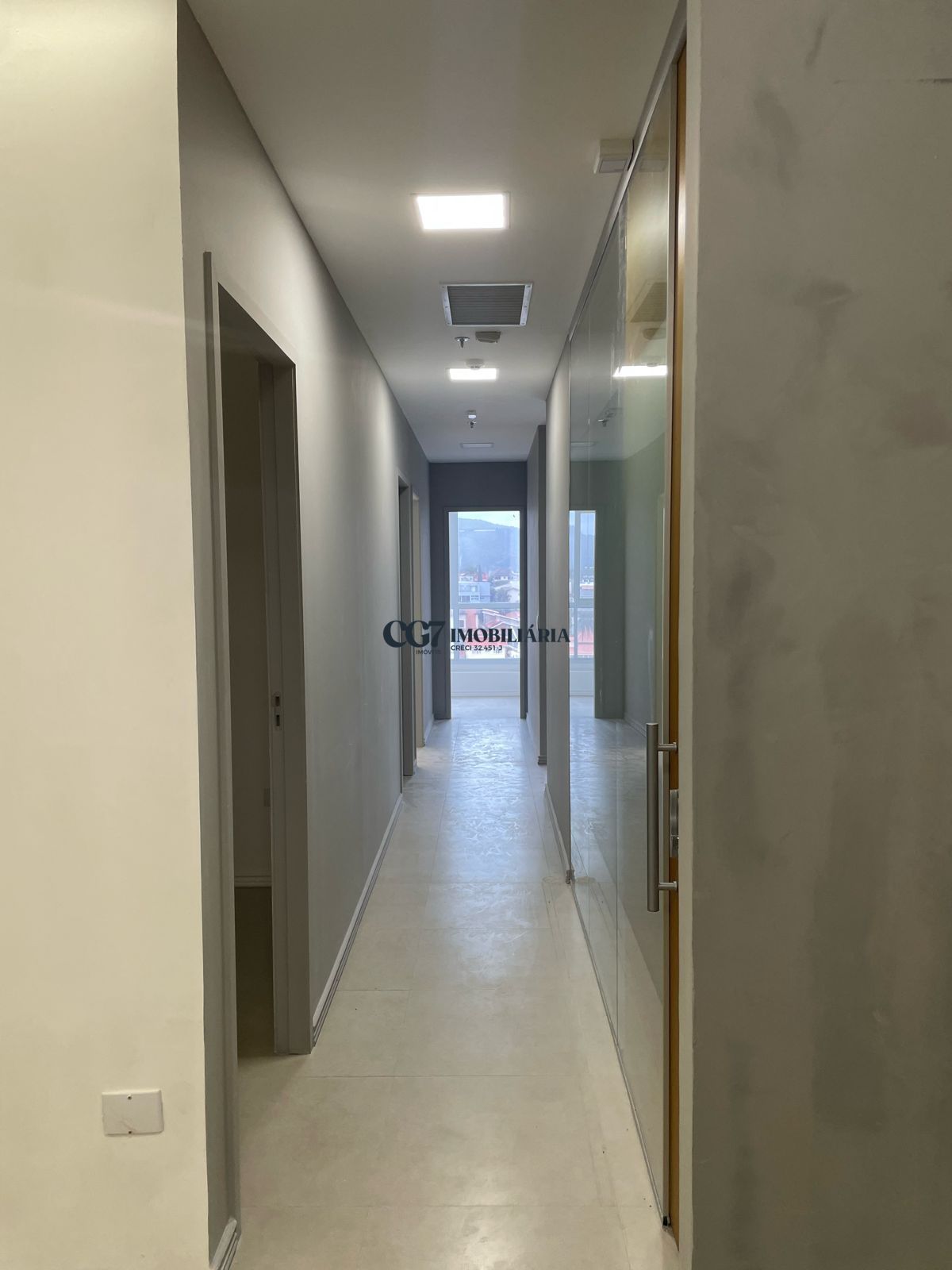 Conjunto Comercial-Sala à venda com 1 quarto, 85m² - Foto 19