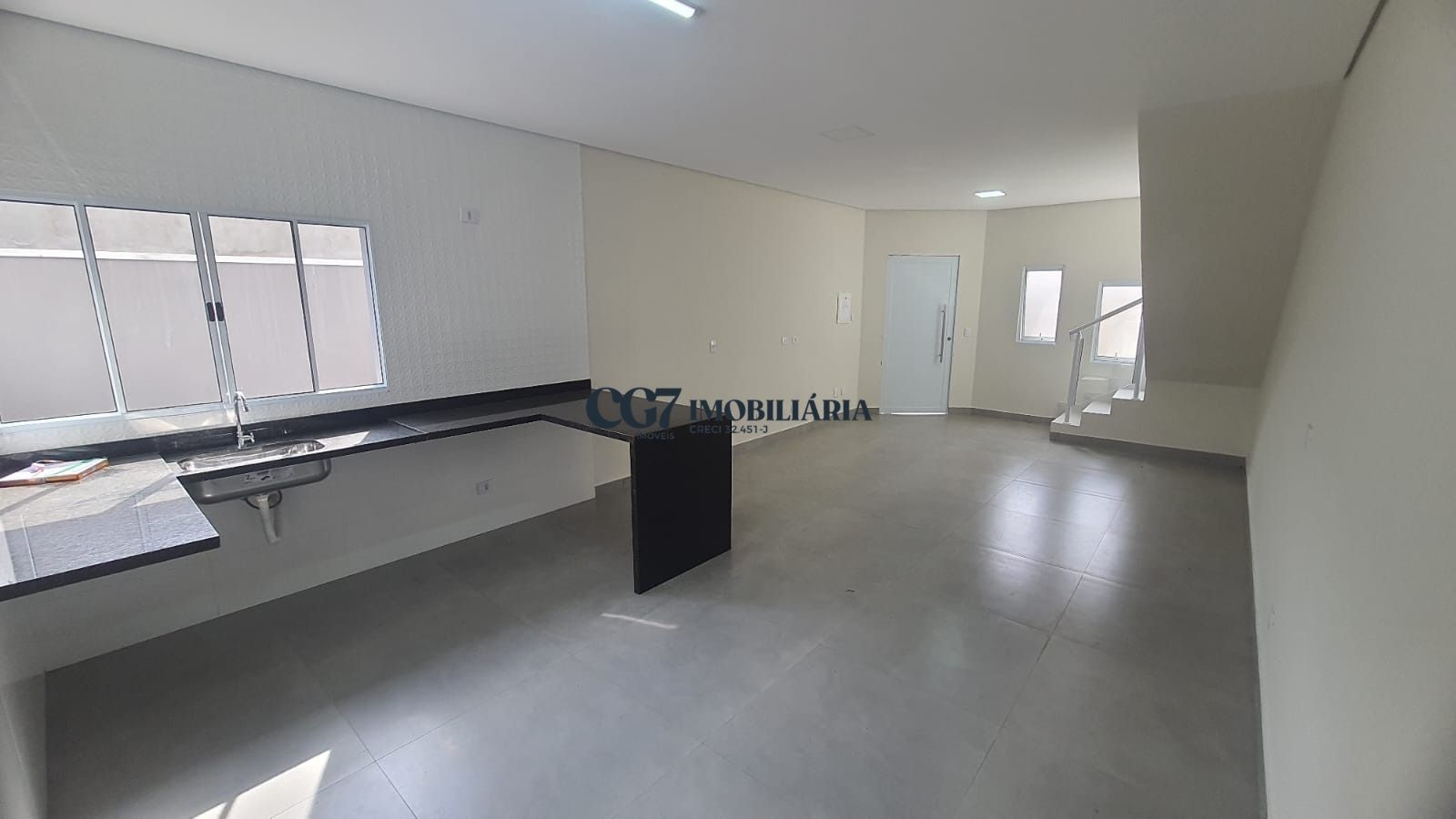 Sobrado à venda com 3 quartos, 135m² - Foto 2