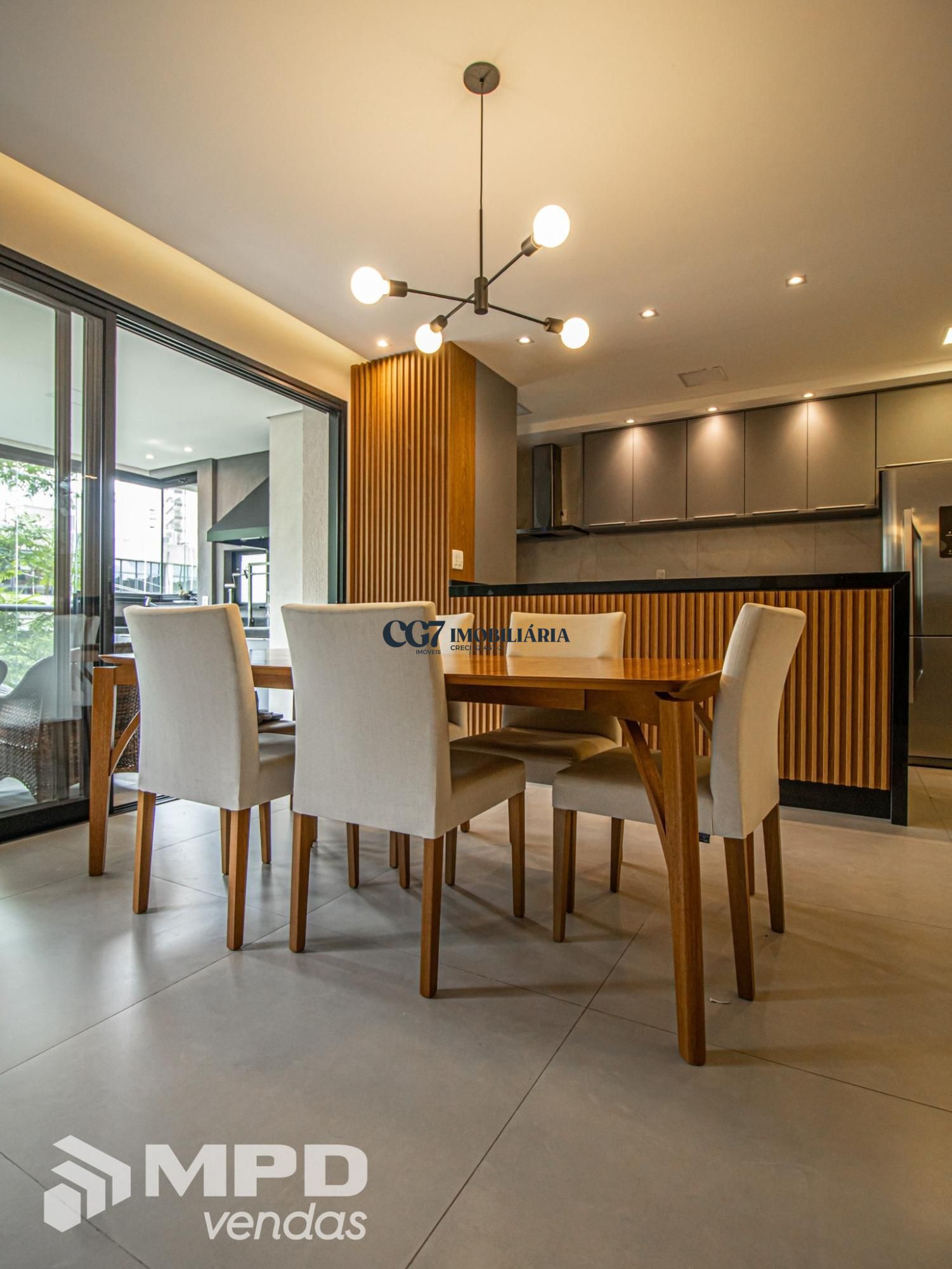 Apartamento à venda com 2 quartos, 112m² - Foto 2