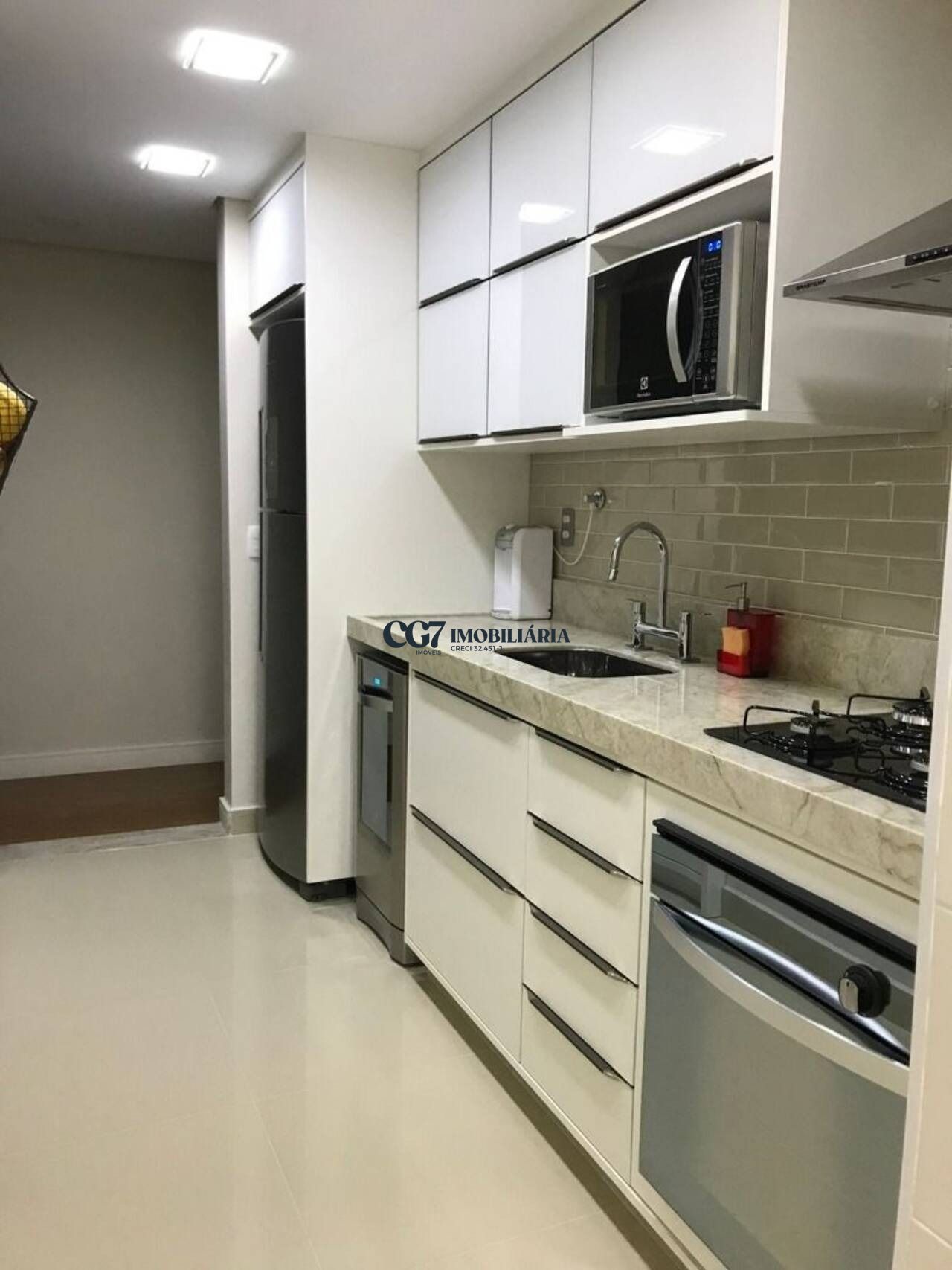 Apartamento à venda com 2 quartos, 76m² - Foto 7