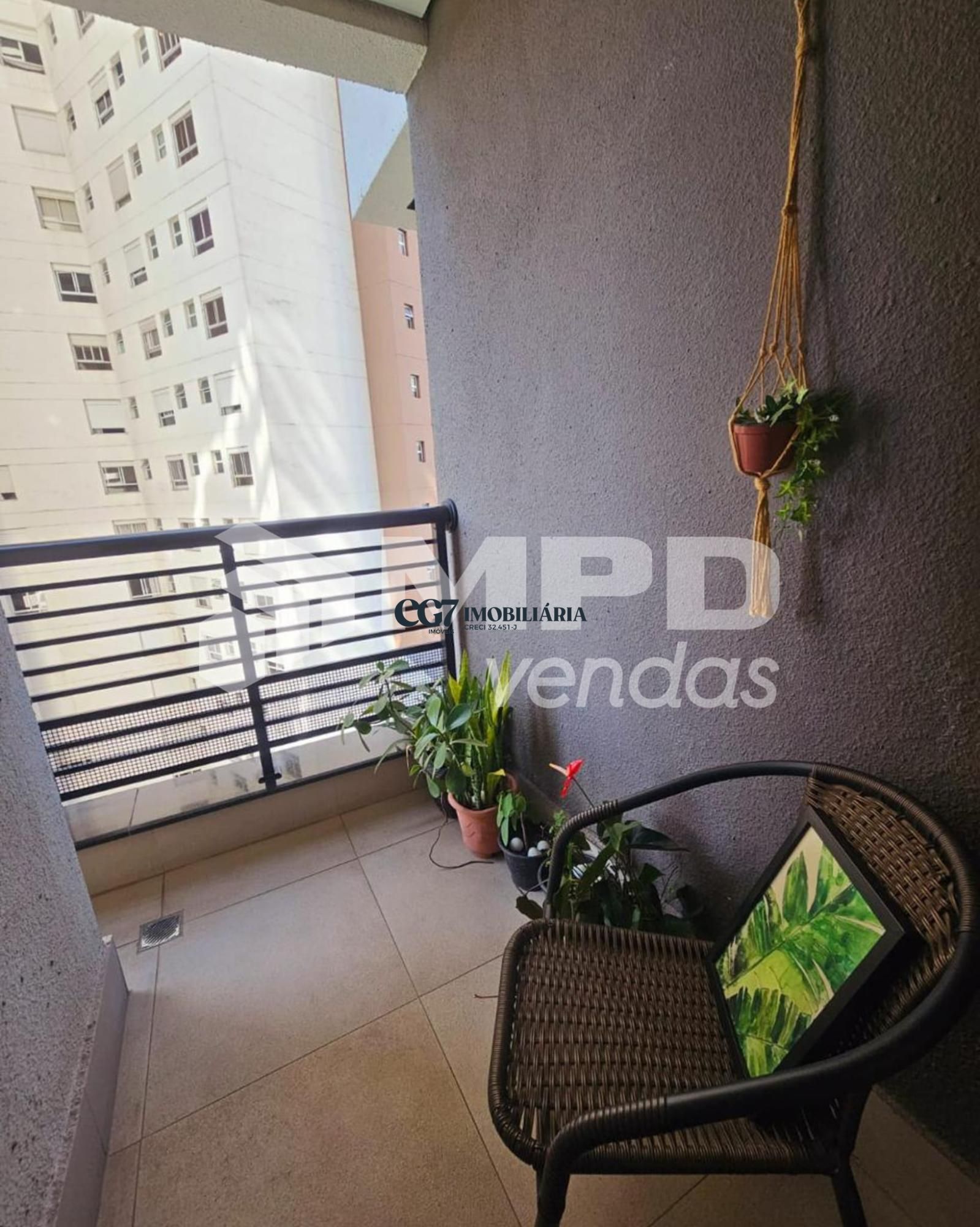 Apartamento à venda com 2 quartos, 85m² - Foto 12