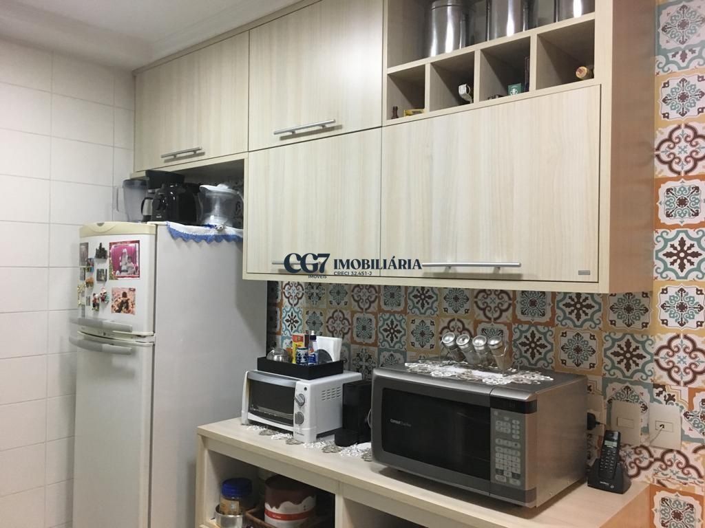 Apartamento à venda com 2 quartos, 85m² - Foto 7