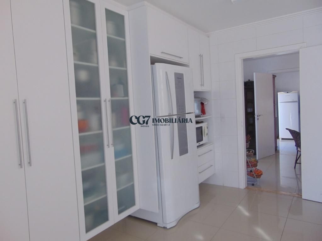 Casa de Condomínio à venda com 4 quartos, 406m² - Foto 11