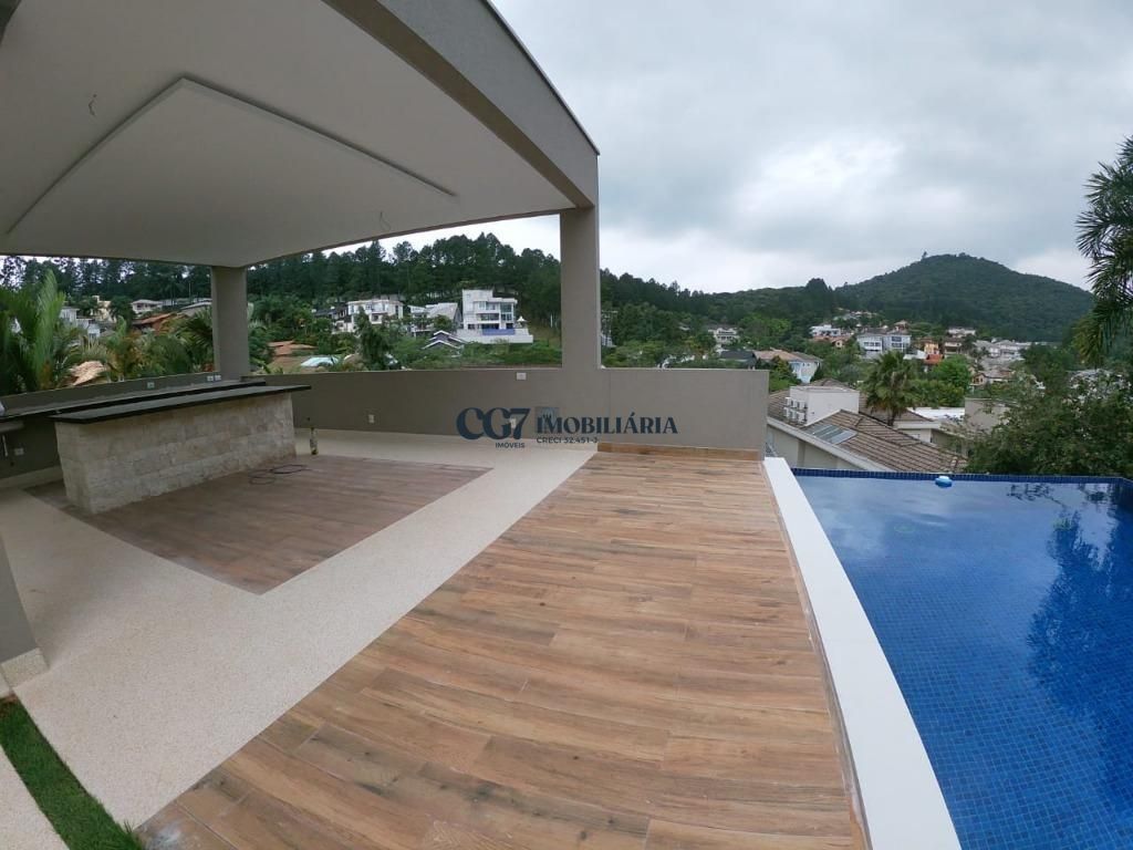 Casa de Condomínio à venda com 5 quartos, 760m² - Foto 2