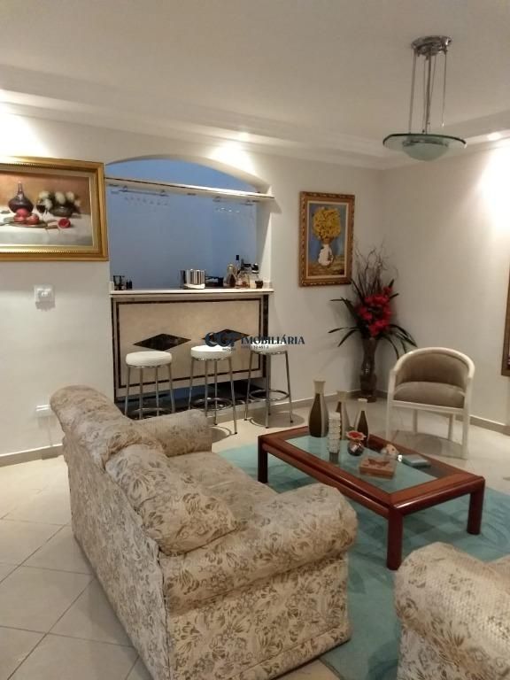 Casa de Condomínio à venda com 4 quartos, 487m² - Foto 2