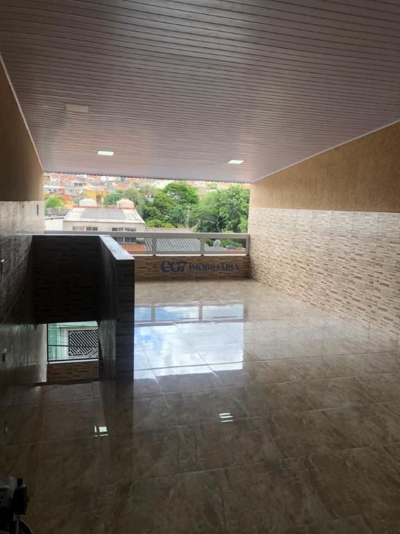 Sobrado à venda com 3 quartos, 450m² - Foto 2