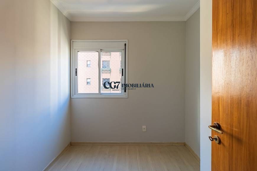 Apartamento à venda com 3 quartos, 76m² - Foto 10