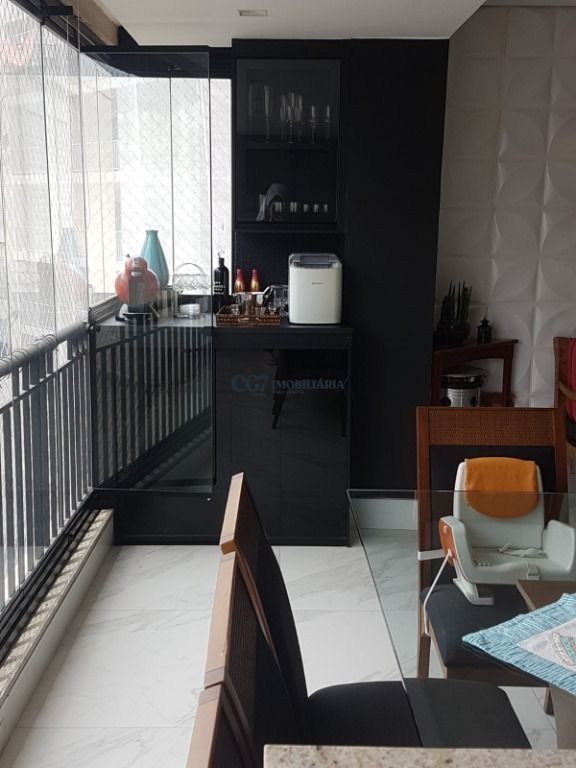 Apartamento à venda com 2 quartos, 90m² - Foto 3