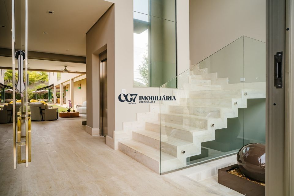 Casa de Condomínio à venda com 5 quartos, 1180m² - Foto 3