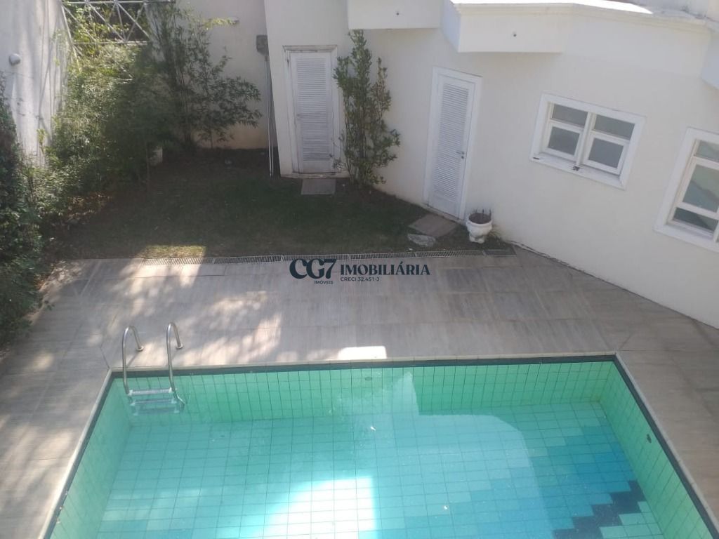 Casa de Condomínio à venda com 3 quartos, 350m² - Foto 3