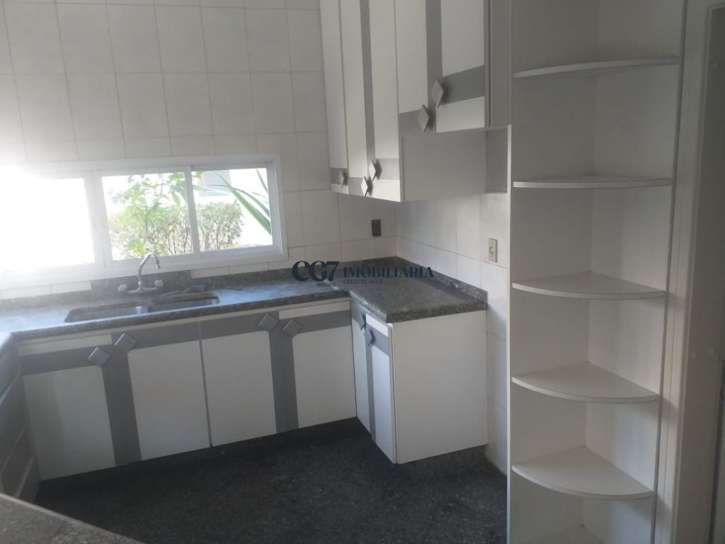 Casa de Condomínio à venda com 3 quartos, 350m² - Foto 5