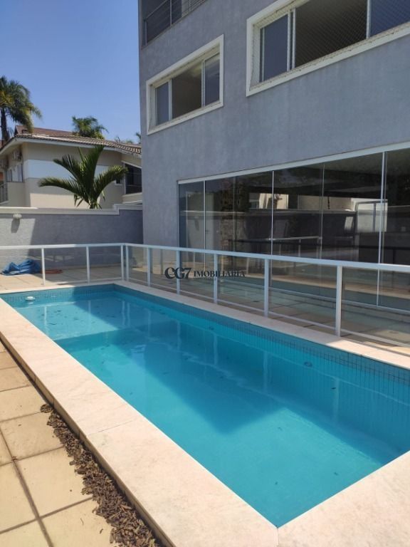 Casa de Condomínio à venda com 4 quartos, 471m² - Foto 3